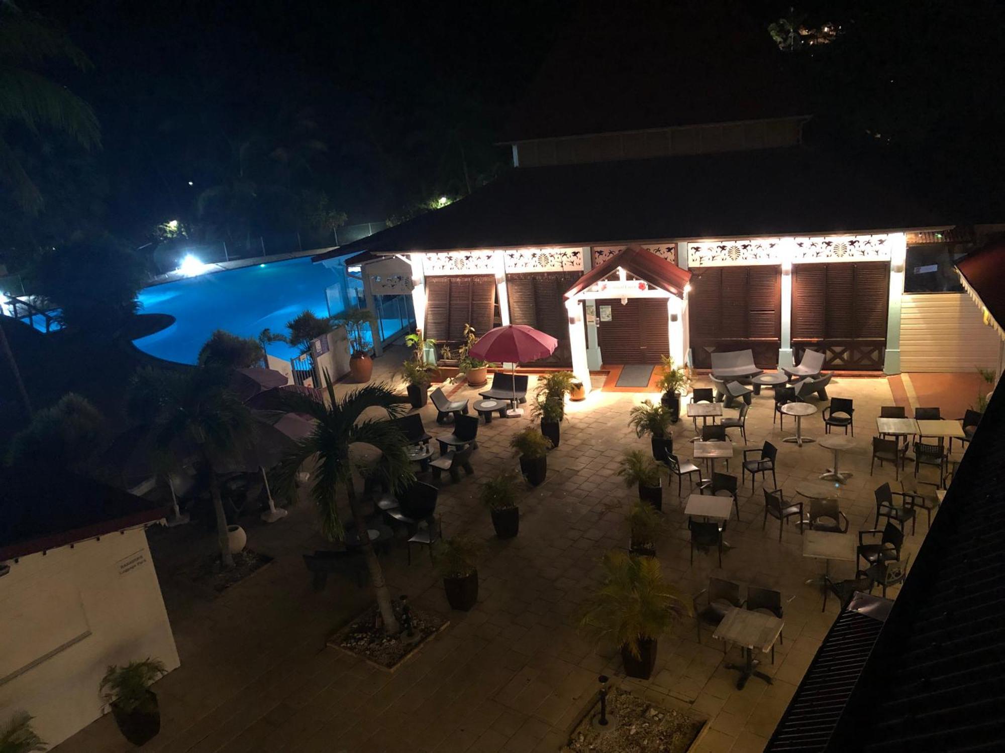 Ti Kaz Funky Host -T3 Vue Mer Premium 3 Etoiles - Village Vacances Sainte Anne Guadeloupe Dış mekan fotoğraf